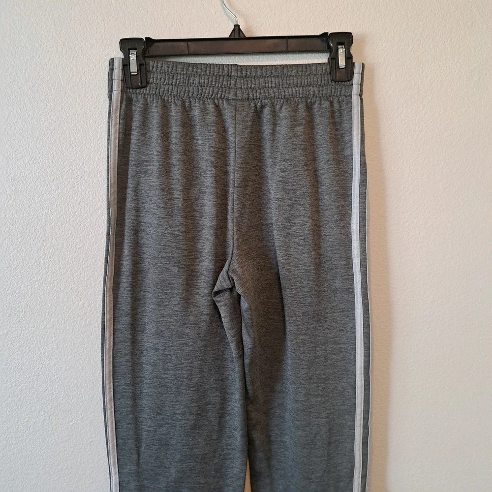 Under Armour activewear bundle